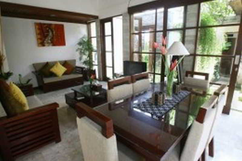 Bugan Villas Seminyak  Bagian luar foto