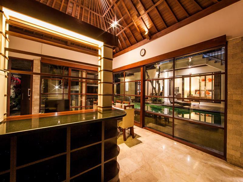 Bugan Villas Seminyak  Bagian luar foto